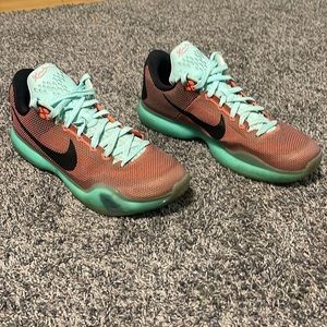 Kobe 10 easter size 13